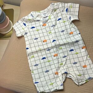 5/30$ Cotton On kids romper size 0-3